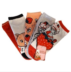 Strawberry Shortcake Colorful No Show Printed Socks 5 Pairs NWT